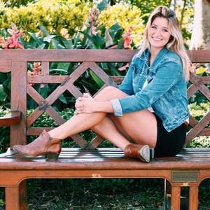 Meet your Posher, Hannah